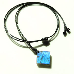 Men Women Labradorite Pendant Necklace | Handmade with Adjustable Wax Rope | Strong Blue Flash | Fashion Jewelry NK288