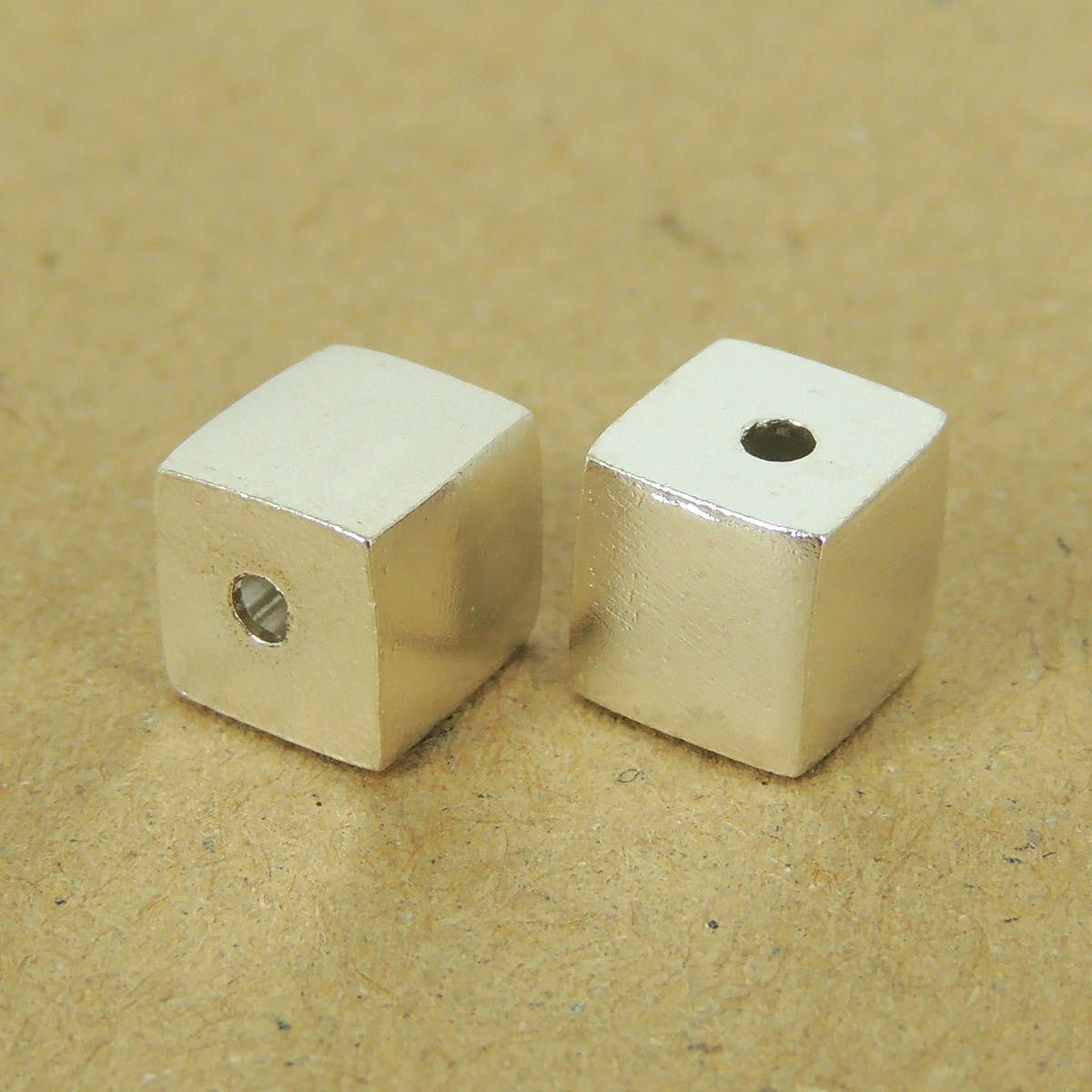 2 PCS Cube Beads - S925 Sterling Silver WSP537X2