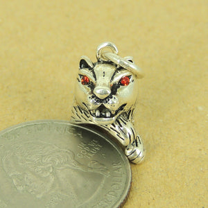 1PC Jungle Cat Pendant with Garnet Gemstone Eyes - S925 Sterling Silver WSP546X1